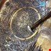 سینی مجمع برنجی طرح گلابگیری کاشان استاد نعمتی 005